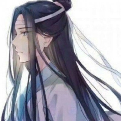 轿夫抬狗爬山 主人徒步跟随